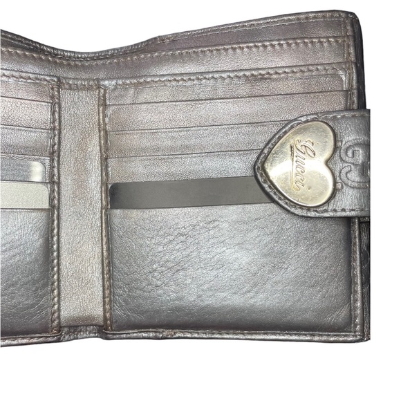 Authentic Gucci Guccissima heart Silver metallic Wallet - Picture 10 of 15